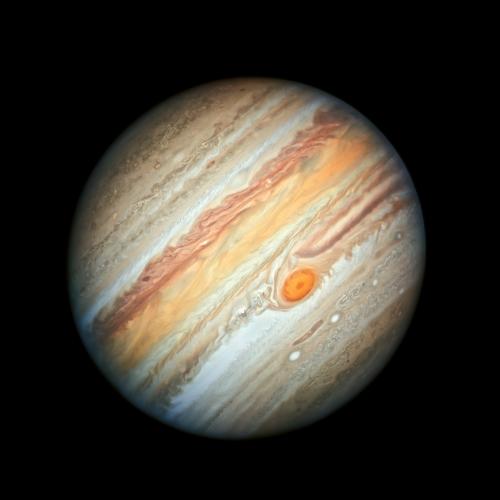 Jupiter orange and brown colors in clouds